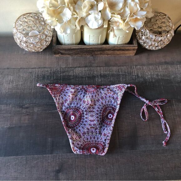 Valentino Bikini Bottoms - Picture 3 of 8